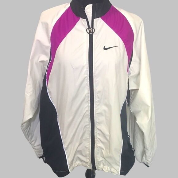 Nike, Woman's Reflective Running Jacket, Medium - Picture 1 of 9